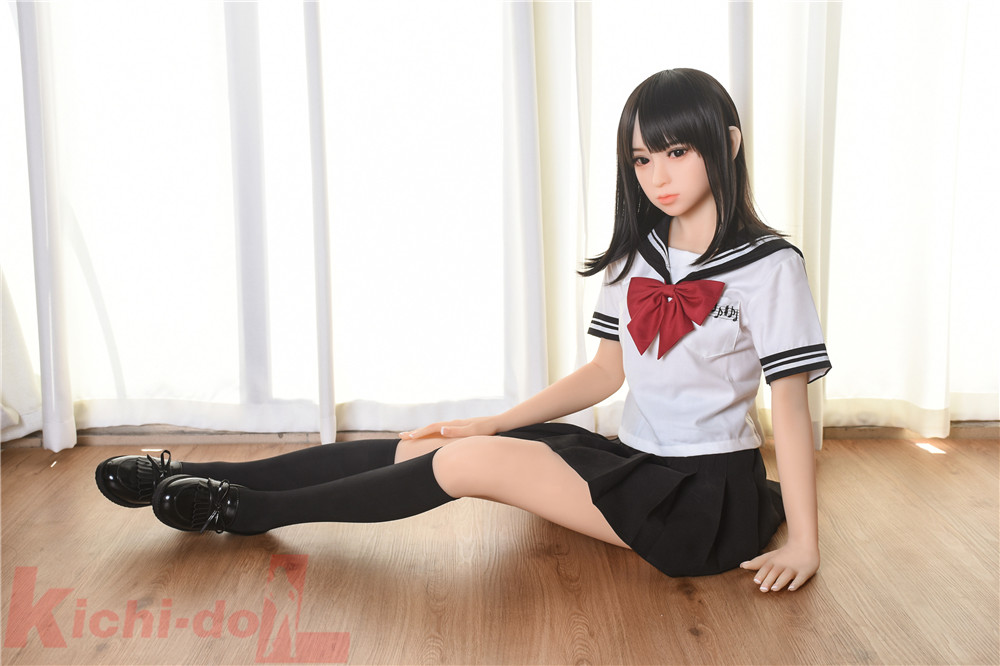 マニアリアルドール