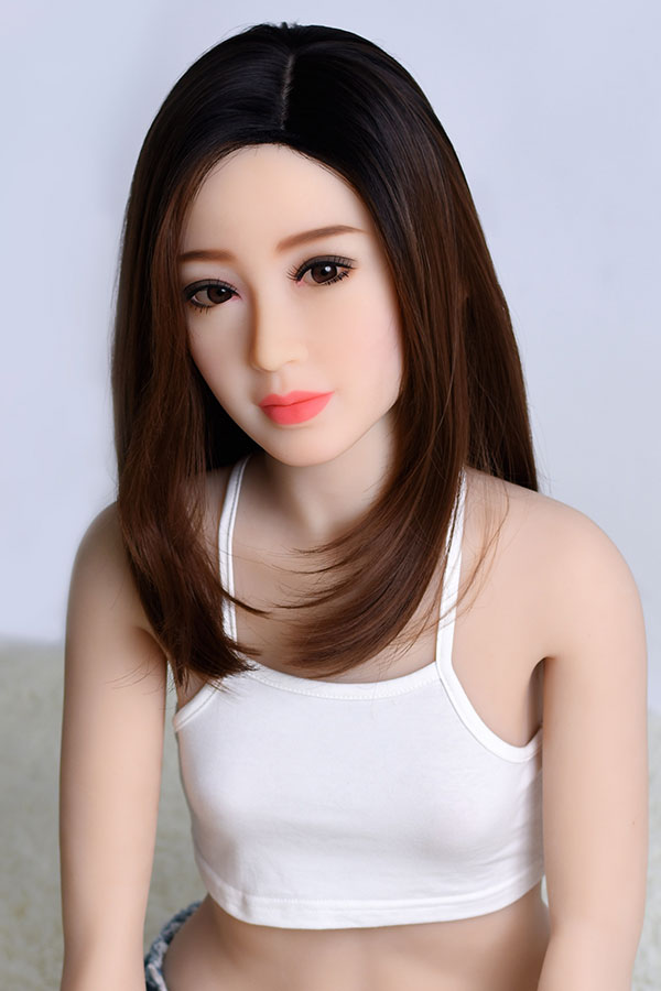 Akimi Otakeセックス人形貧乳
