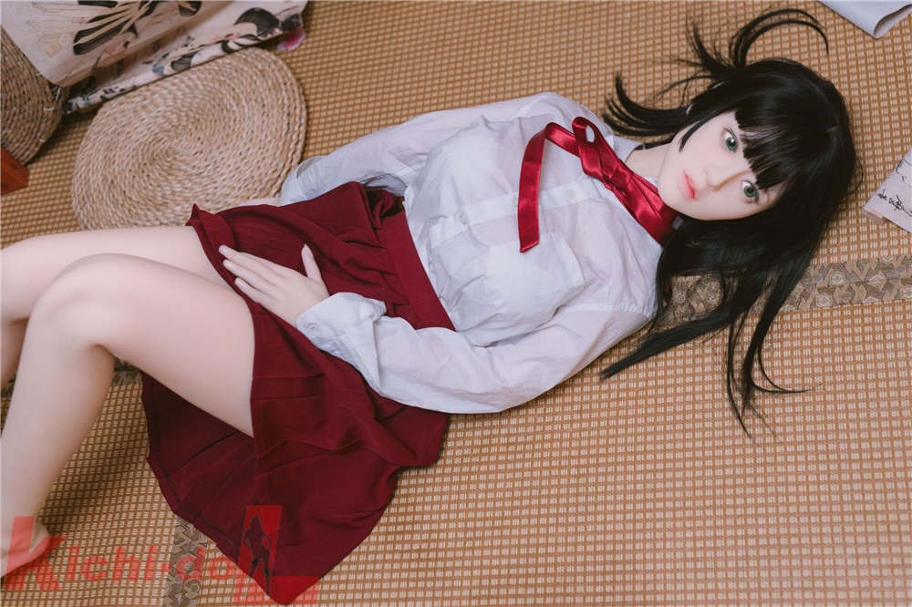 TPEリアルラブドール