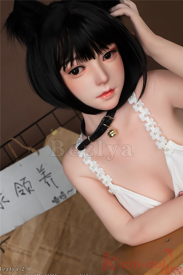  等身大ラブドールBezlya Doll 