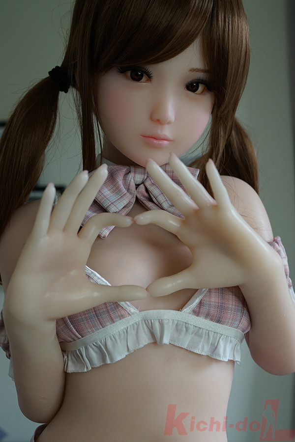 130cmラブドールPiper Doll Aika B-cup シリコン自然に背筋 ダッチワイフ えろ