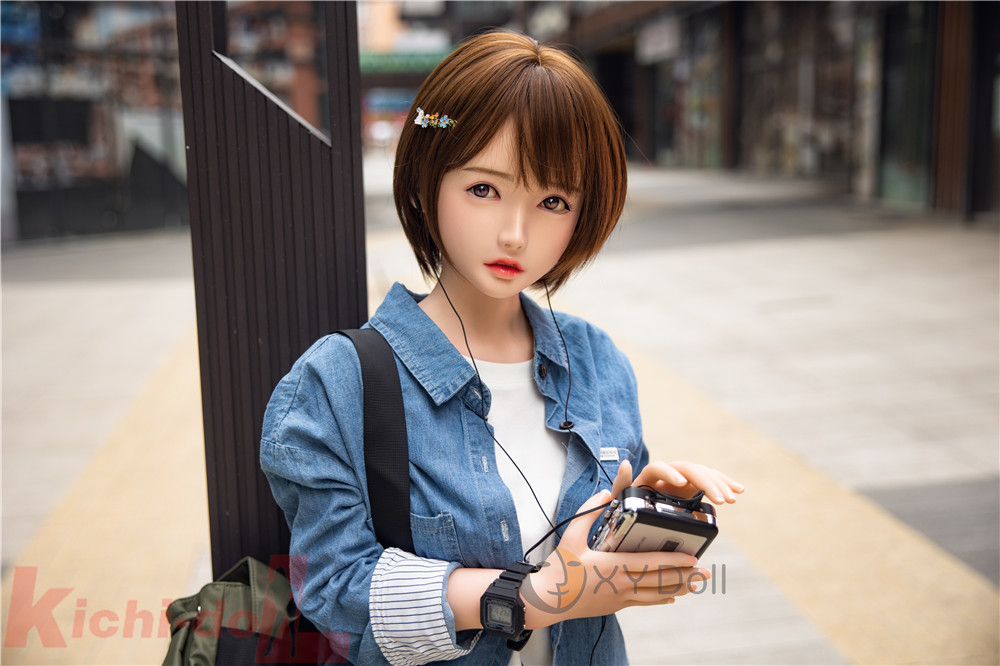 148cmリアルラブドール