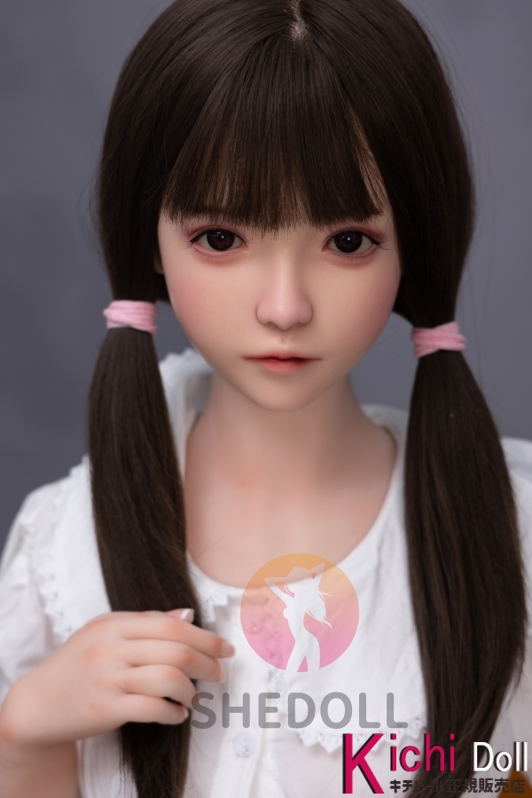 洛伊 Loy 140cm A-cup SHEセックス人形販売 オールシリコン製 ほっそりした体型 黒い長い髪
