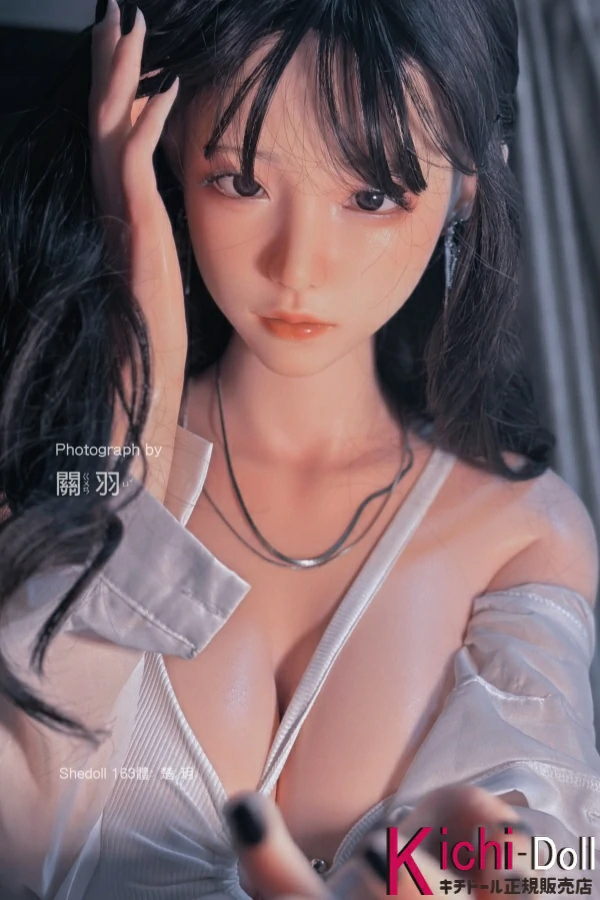   SHEDOLL スレンダー体型リアルドール  