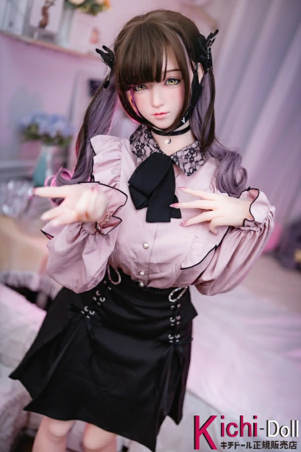    清楚エロ美少女等身大ダッチワイフ   