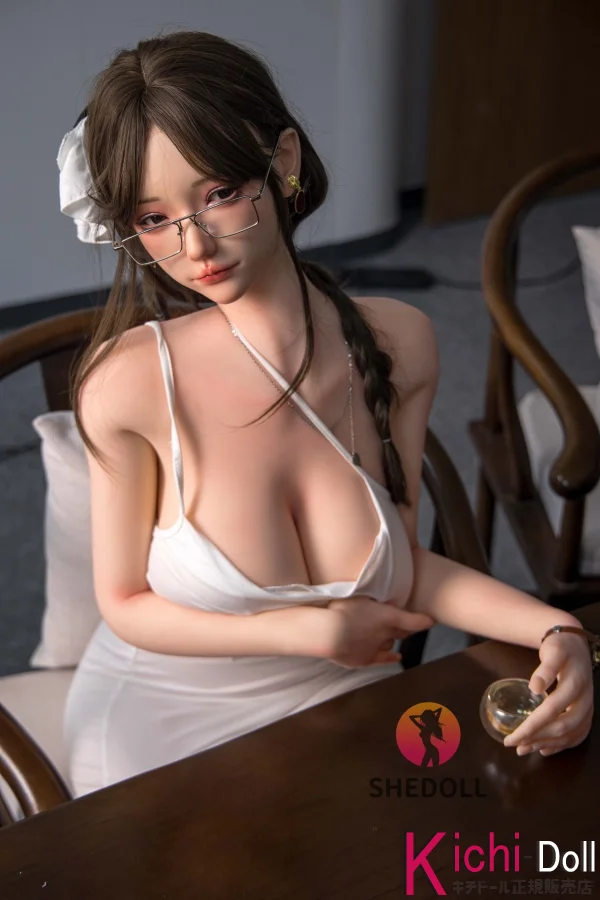   163cm ラブドール r18  